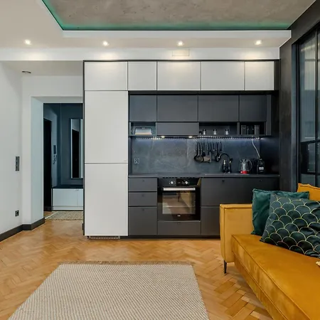 Apartamento Charming For 4 People In Cracow By Renters Cracóvia