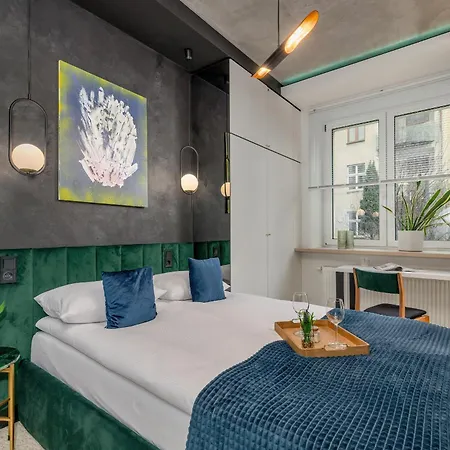 Lejlighed Charming For 4 People In Cracow By Renters Kraków