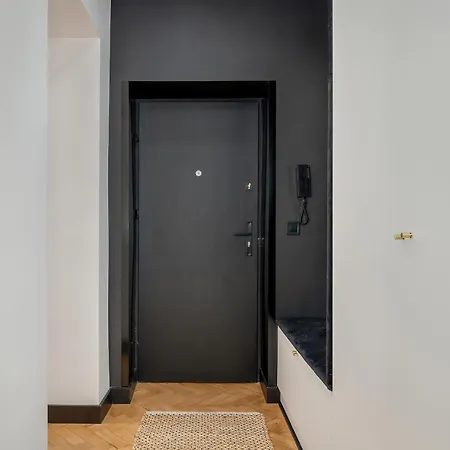 Charming For 4 People In Cracow By Renters Apartment Krakow